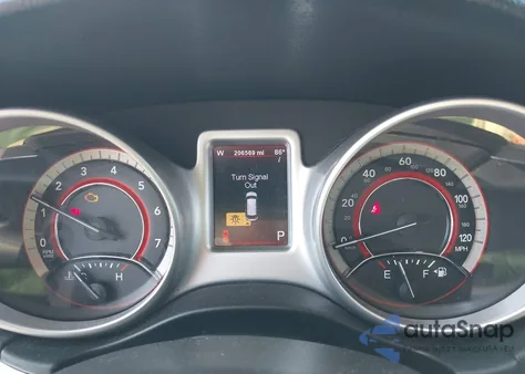 2012 Dodge Journey Sxt z USA, uszkodzony, nr VIN 3C4PDDBG9CT311633